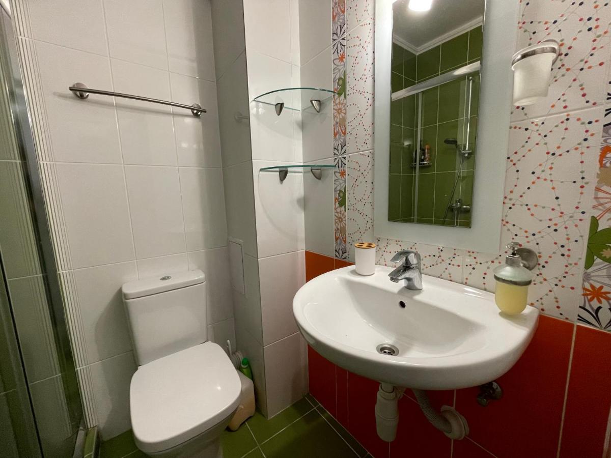 בורגאס Bright 1Bd Apartment With Nice Terrace מראה חיצוני תמונה